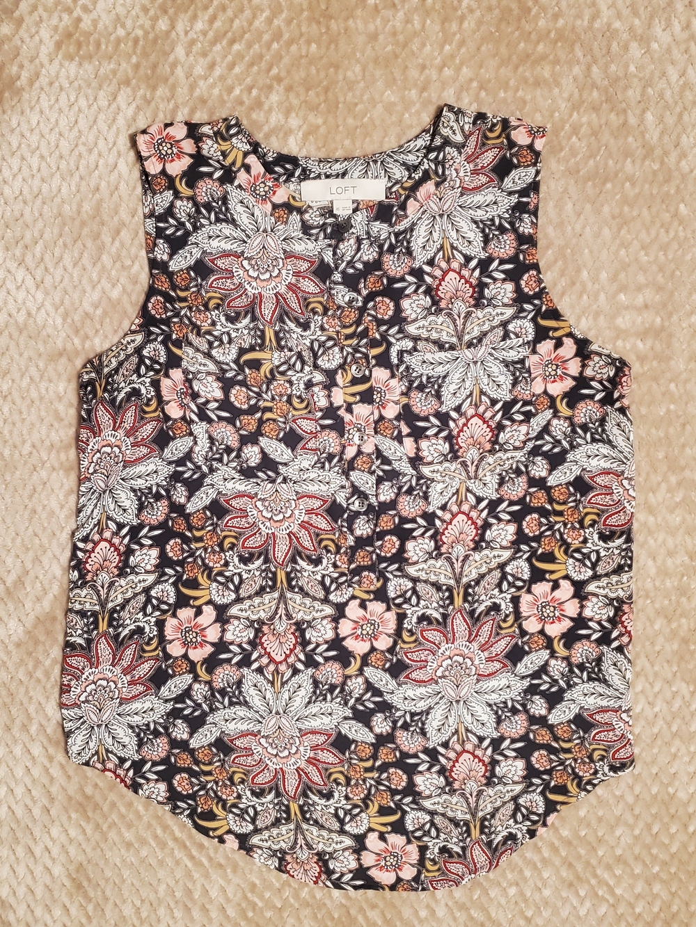 LOFT Women's Black Floral Sleeveless Shell Top